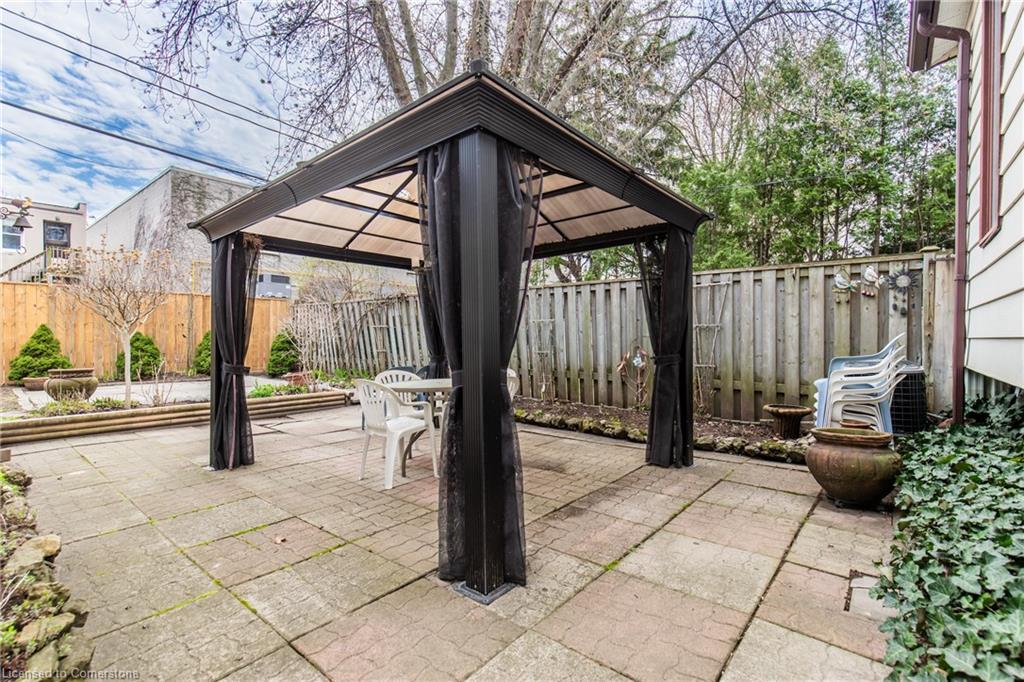 151 Arkell Street Property Photo 28