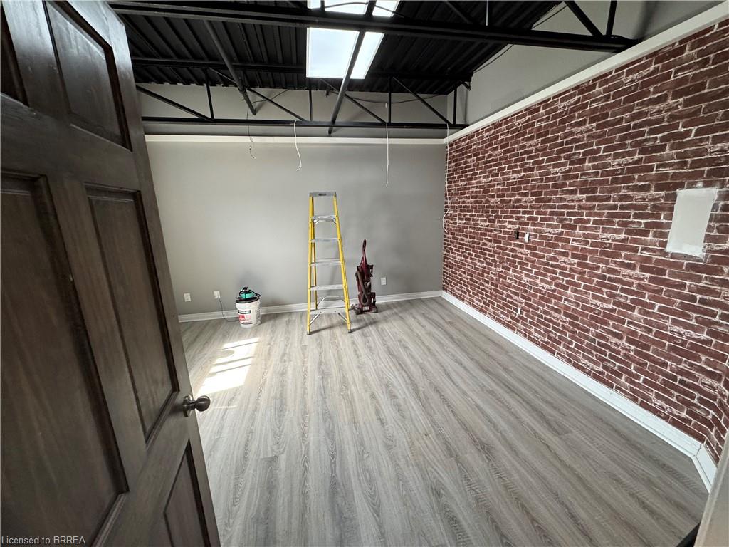 125 Sherwood Drive Property Photo