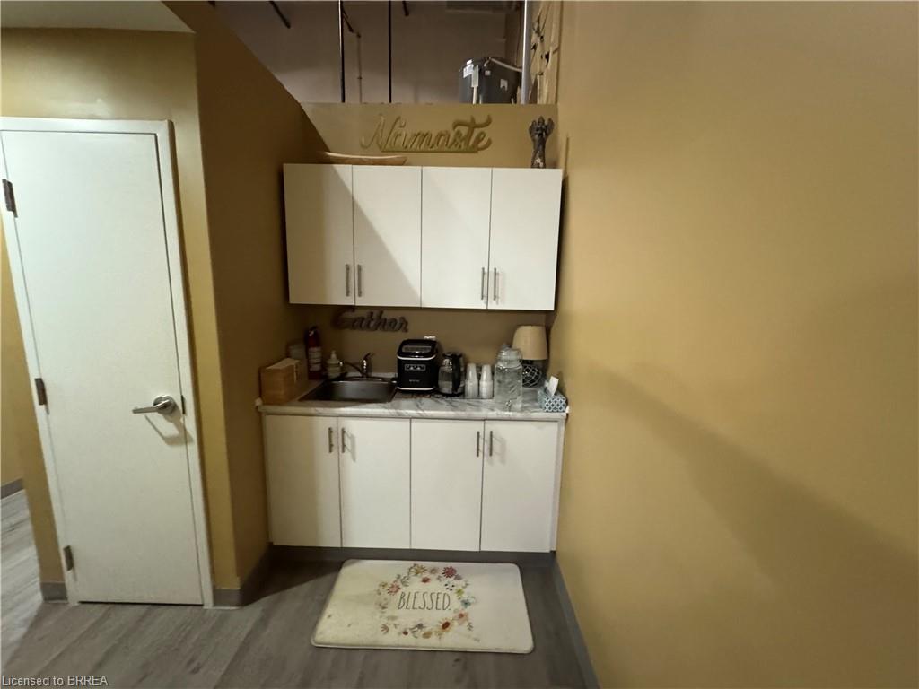 125 Sherwood Drive Property Photo 6