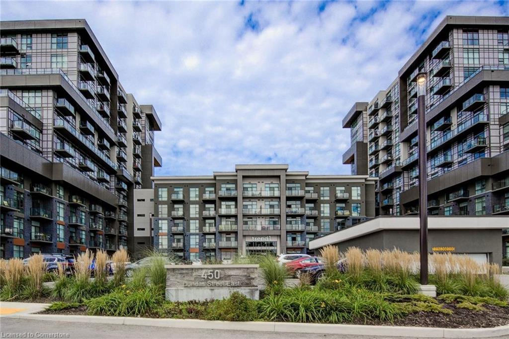 204-450 Dundas Street E Property Photo