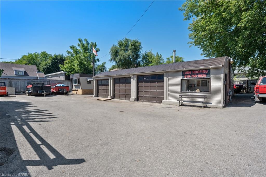 83 Walnut Street Property Photo 2