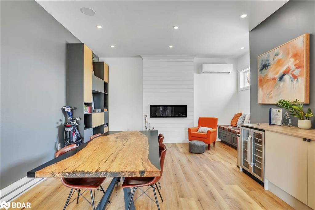 27 Victoria Street Property Photo 22