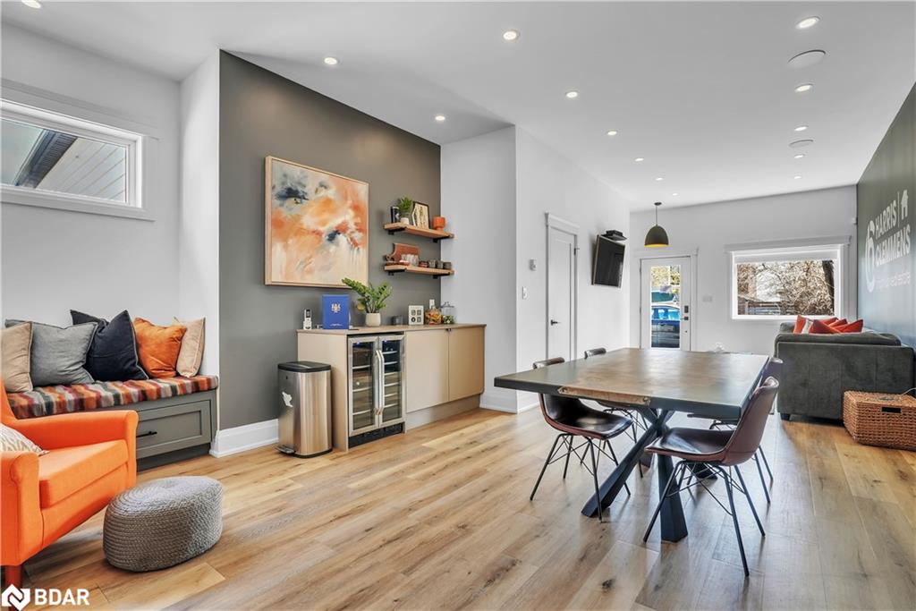 27 Victoria Street Property Photo 25