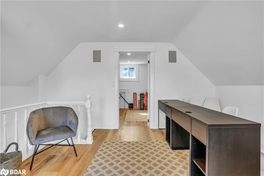 27 Victoria Street Property Photo 30