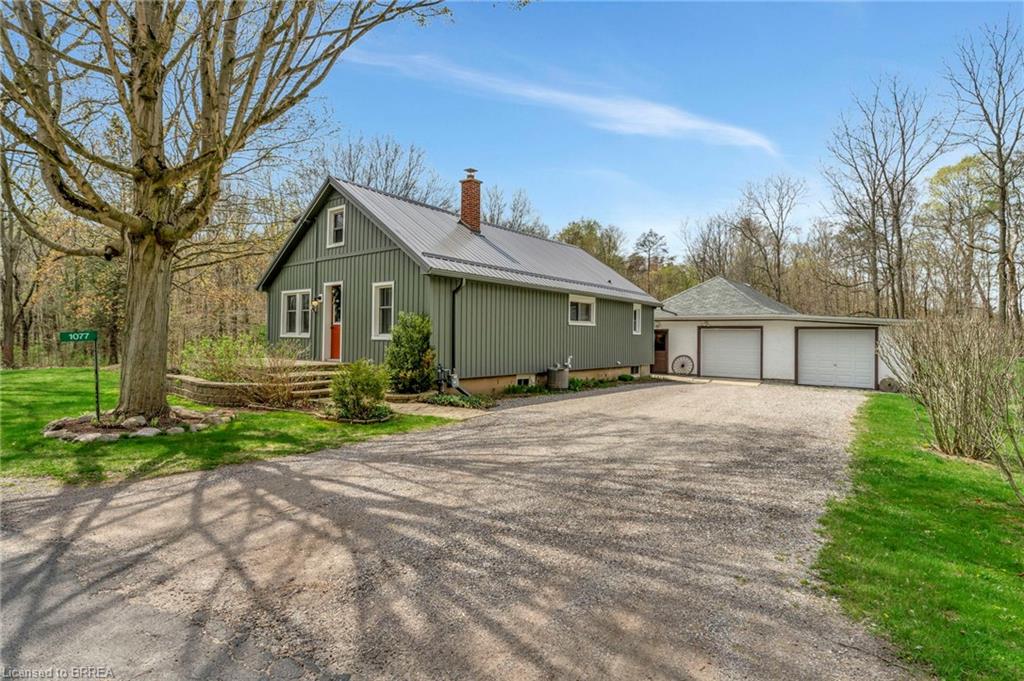 1077 Laplante Road Property Photo 1