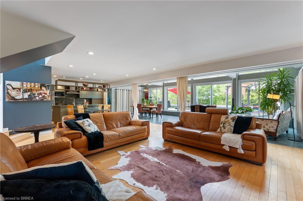 364 Robinson Road Property Photo 17