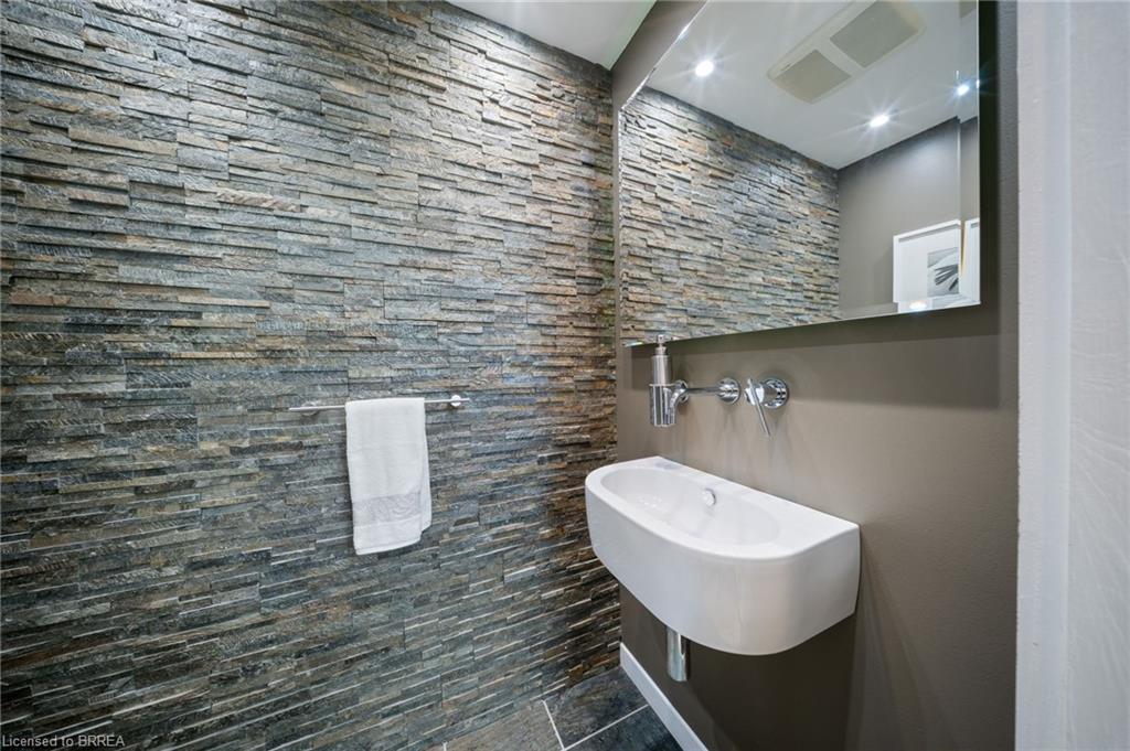 364 Robinson Road Property Photo 19