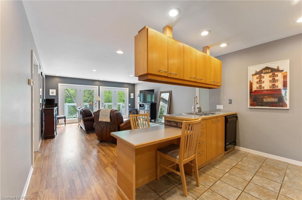 364 Robinson Road Property Photo 30