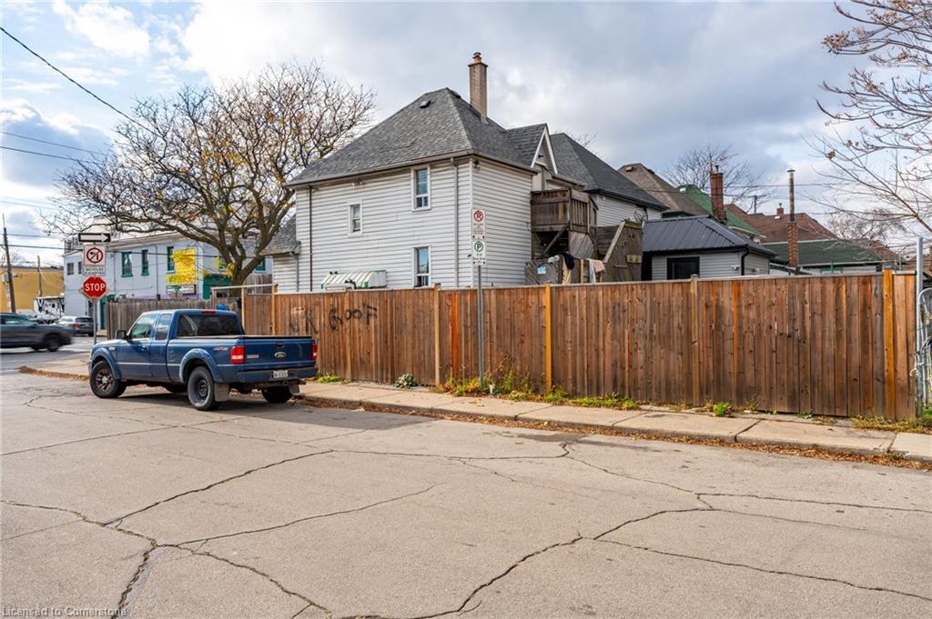 427 Cannon Street Property Photo 8