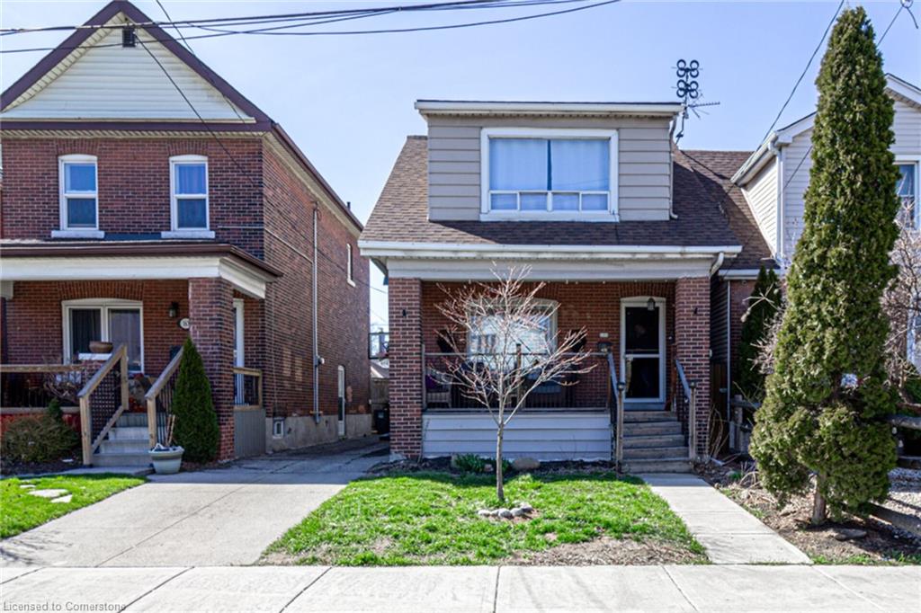 165 Leinster Avenue N Property Photo