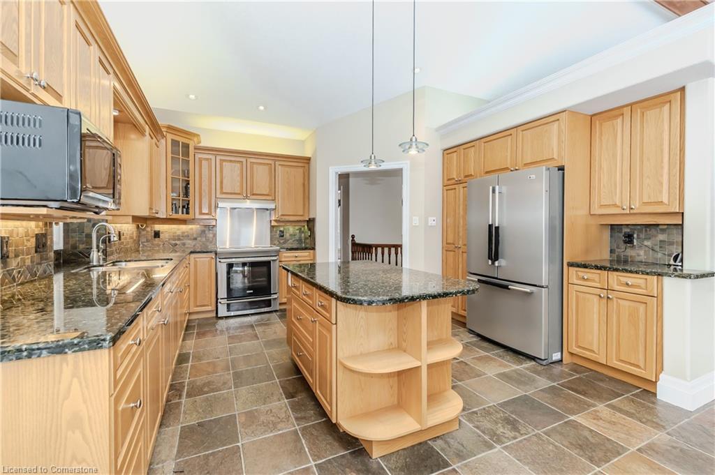 6589 Wellington Rd 34 Property Photo 15