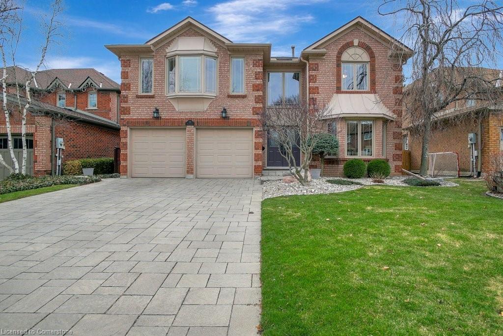 38 Falcon Court Property Photo