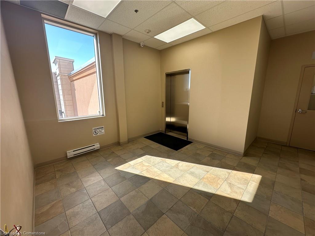 204-4265 Thomas Alton Boulevard Property Photo 6