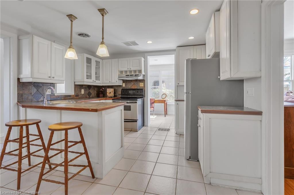 8 Duff Street Property Photo 12