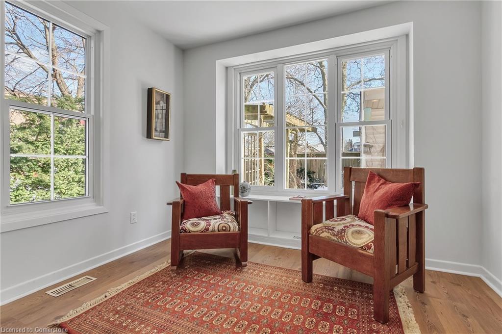8 Duff Street Property Photo 21