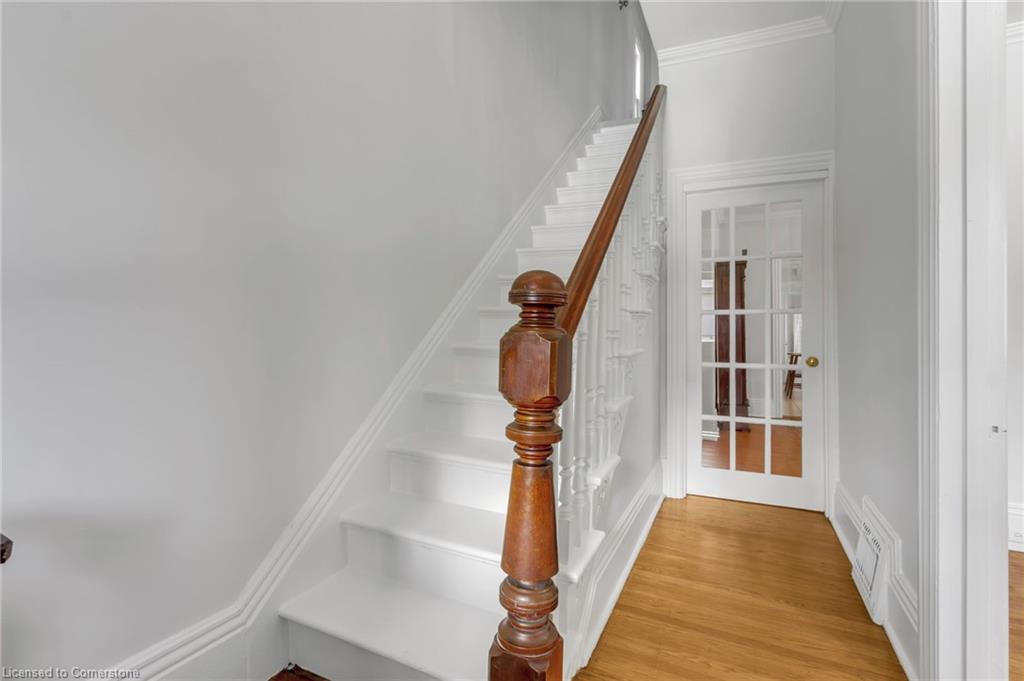 8 Duff Street Property Photo 23