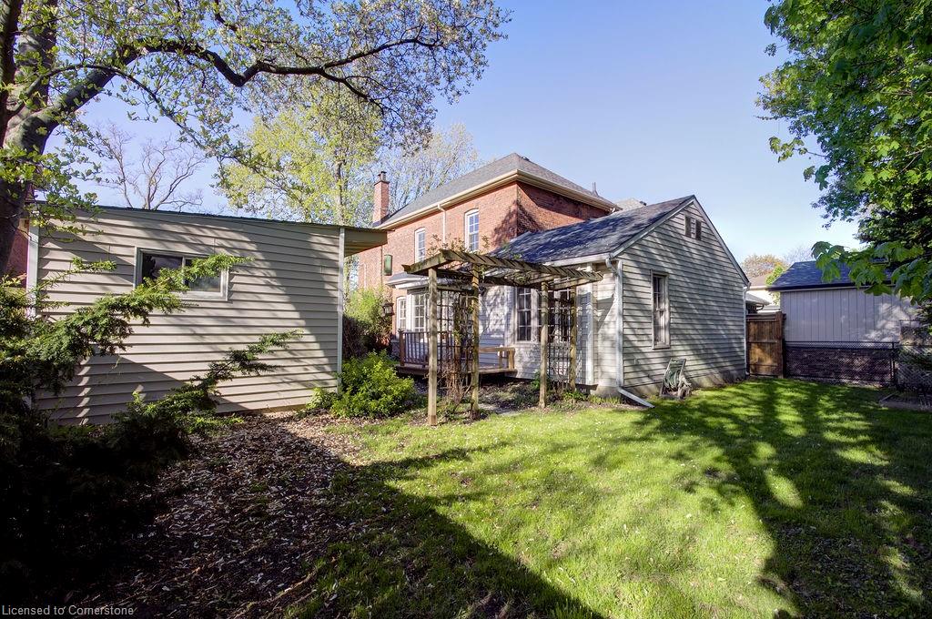8 Duff Street Property Photo 38