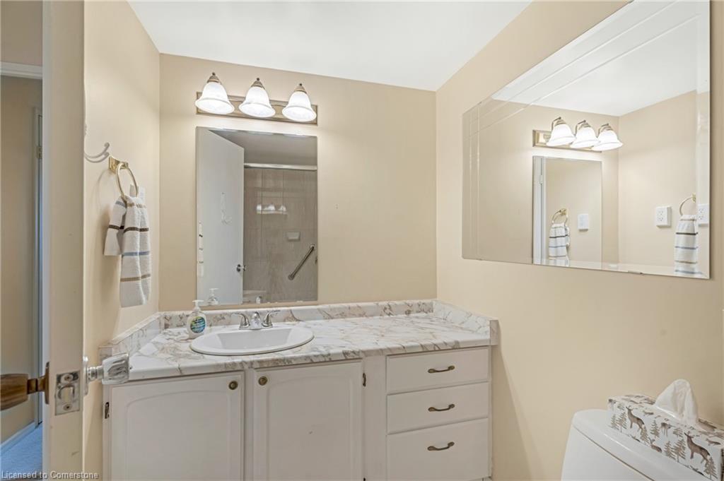 907-1425 Ghent Avenue Property Photo 20