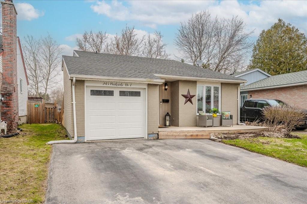 245 Parkside Drive E Property Photo 3