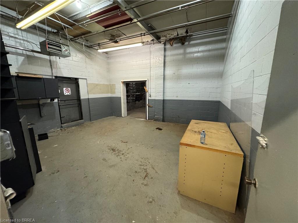 197 Erie Avenue Property Photo 5