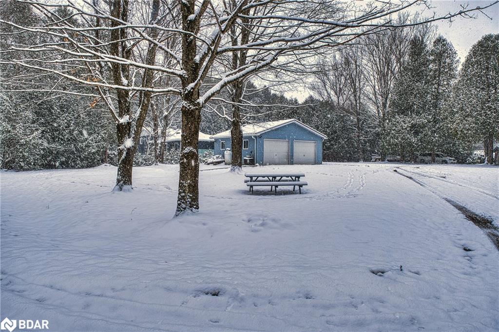 201 Cedars Resort Lane Property Photo 2