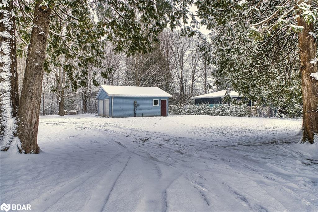 201 Cedars Resort Lane Property Photo 3