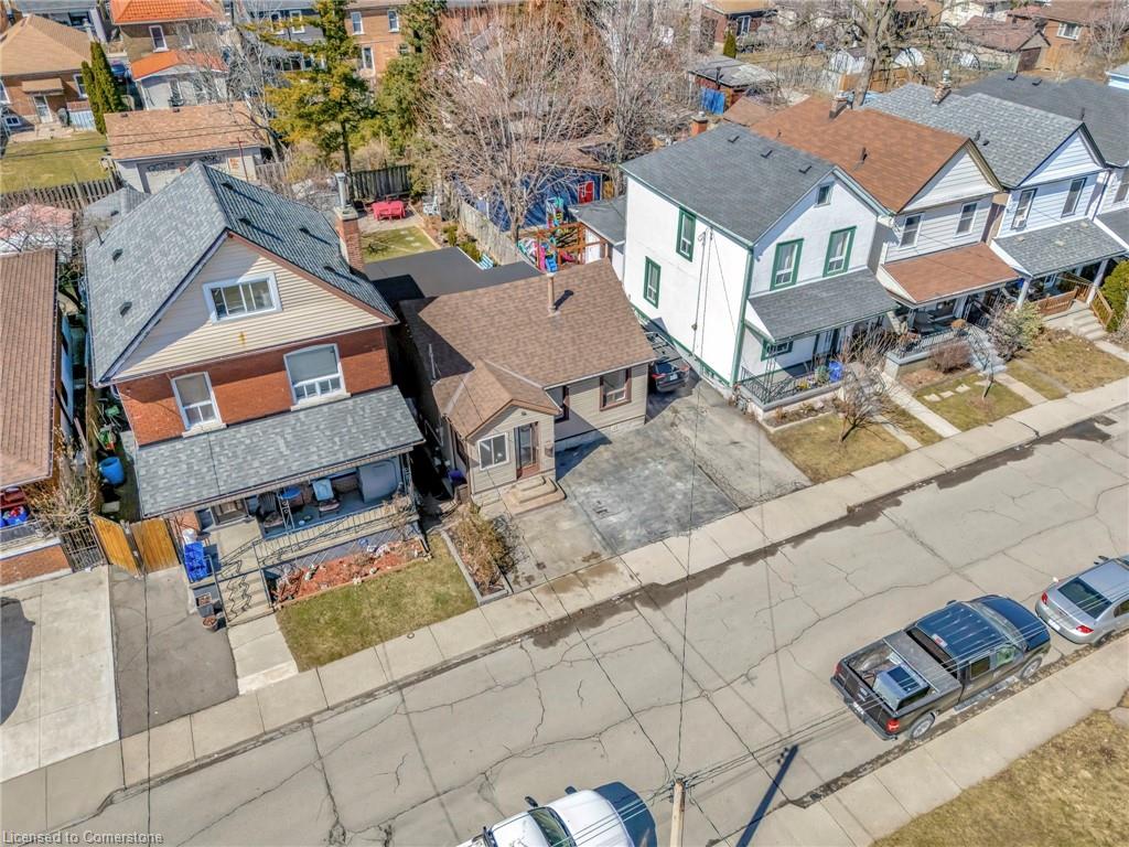159 Grosvenor Avenue N Property Photo 23
