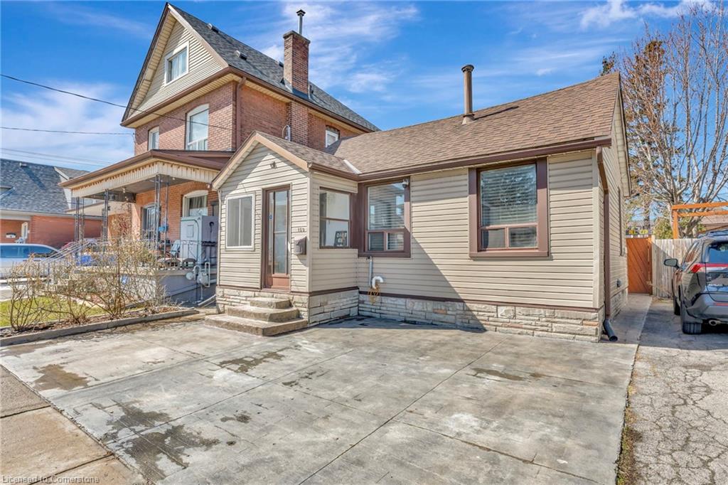 159 Grosvenor Avenue N Property Photo 24