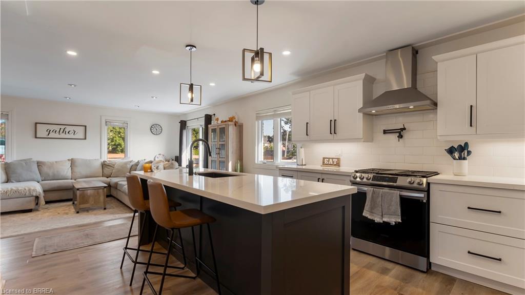 83 Victor Boulevard Property Photo 9