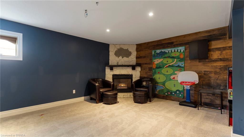 83 Victor Boulevard Property Photo 25