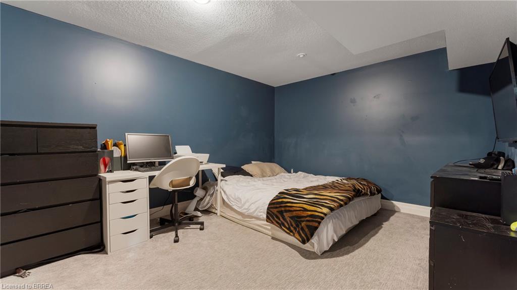 83 Victor Boulevard Property Photo 26