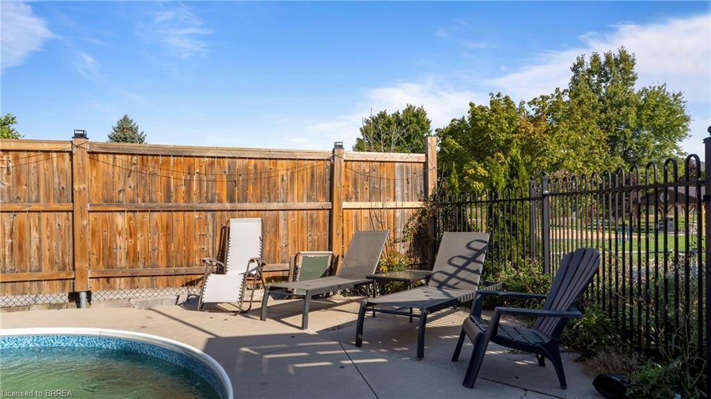 83 Victor Boulevard Property Photo 45