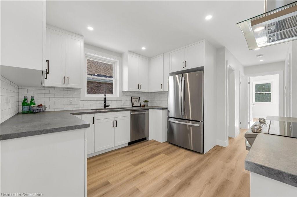 51 West 3rd Street Property Photo 9