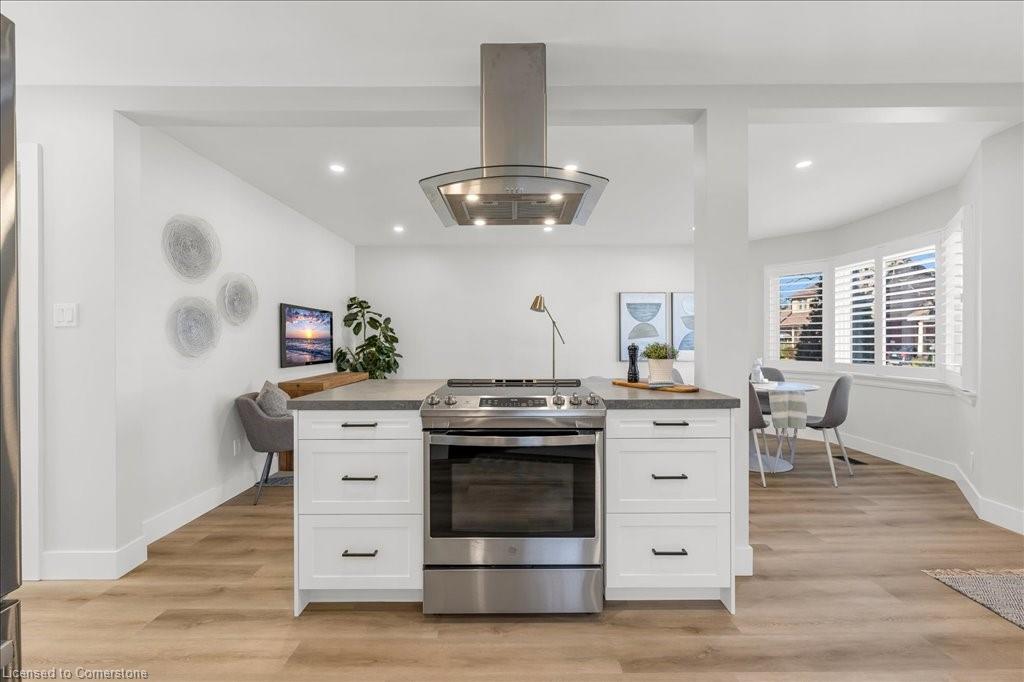 51 West 3rd Street Property Photo 11