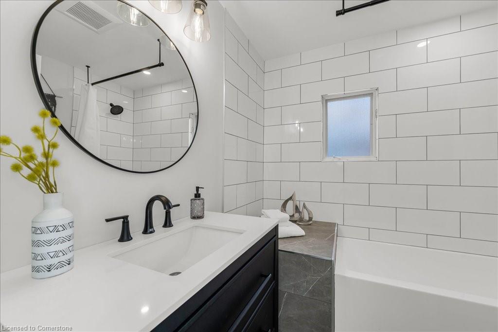 51 West 3rd Street Property Photo 17