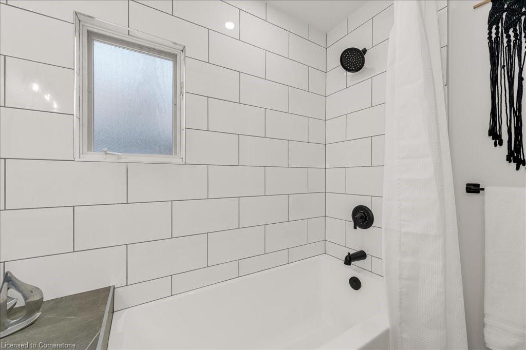 51 West 3rd Street Property Photo 18