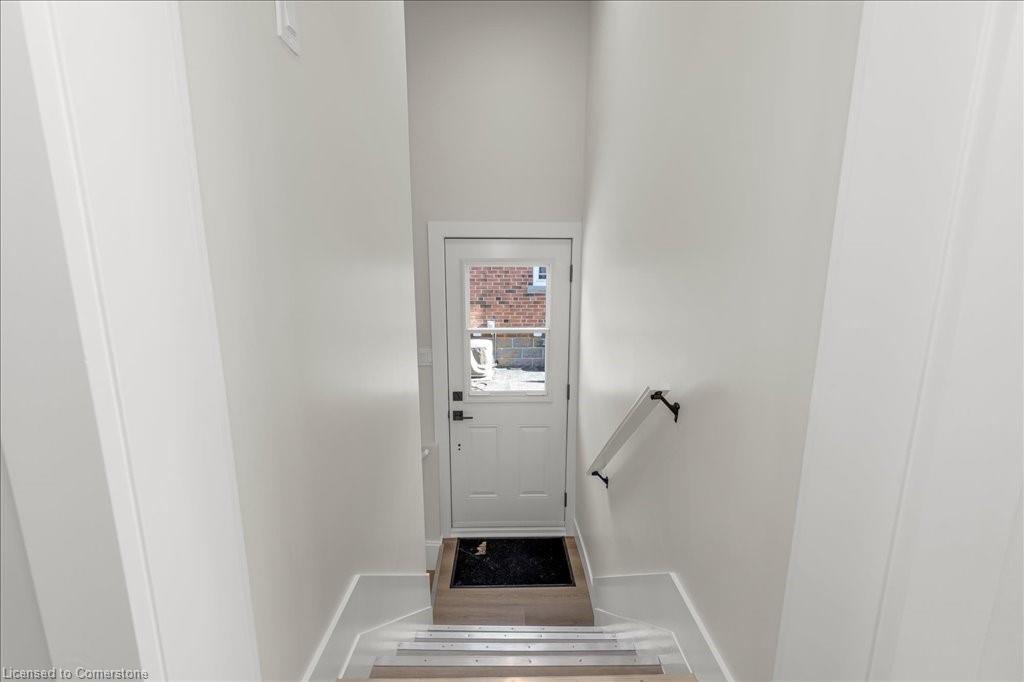 51 West 3rd Street Property Photo 19