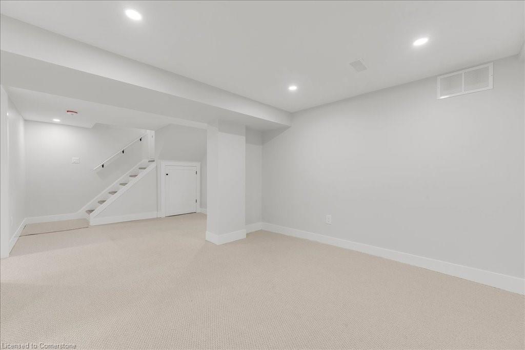 51 West 3rd Street Property Photo 21
