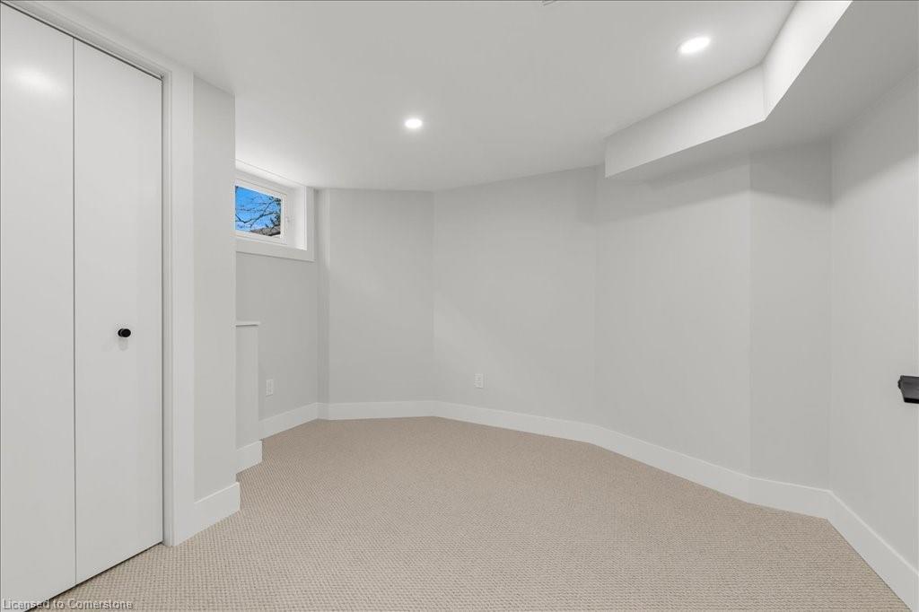 51 West 3rd Street Property Photo 22