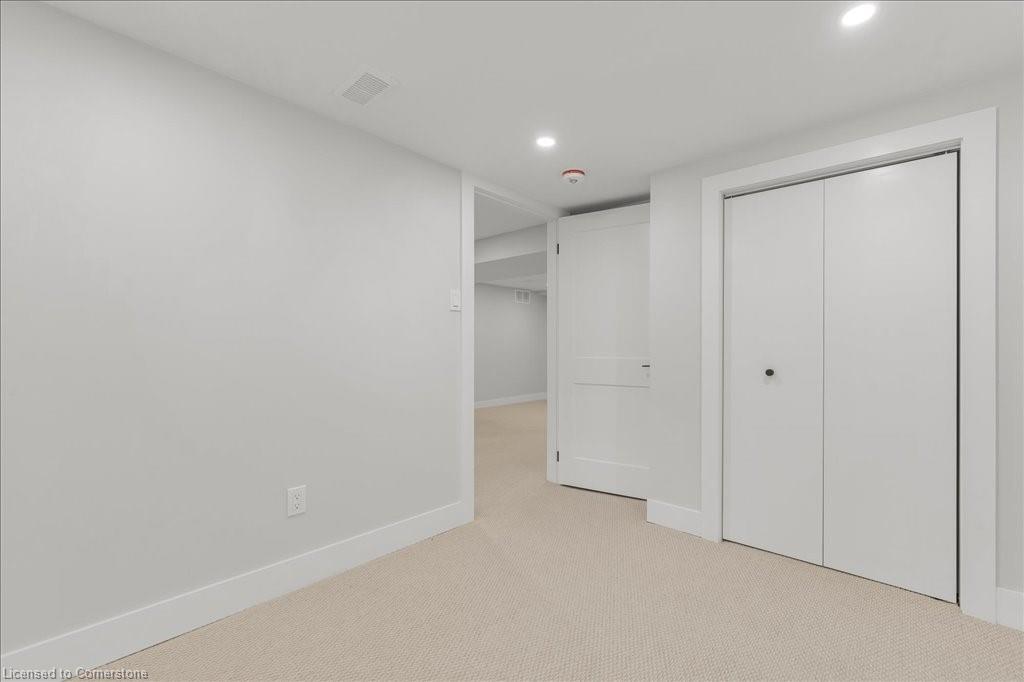 51 West 3rd Street Property Photo 25