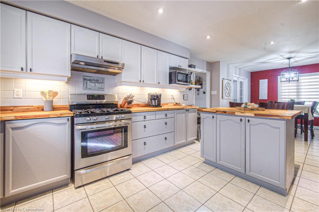 128 Harwood Road Property Photo 11