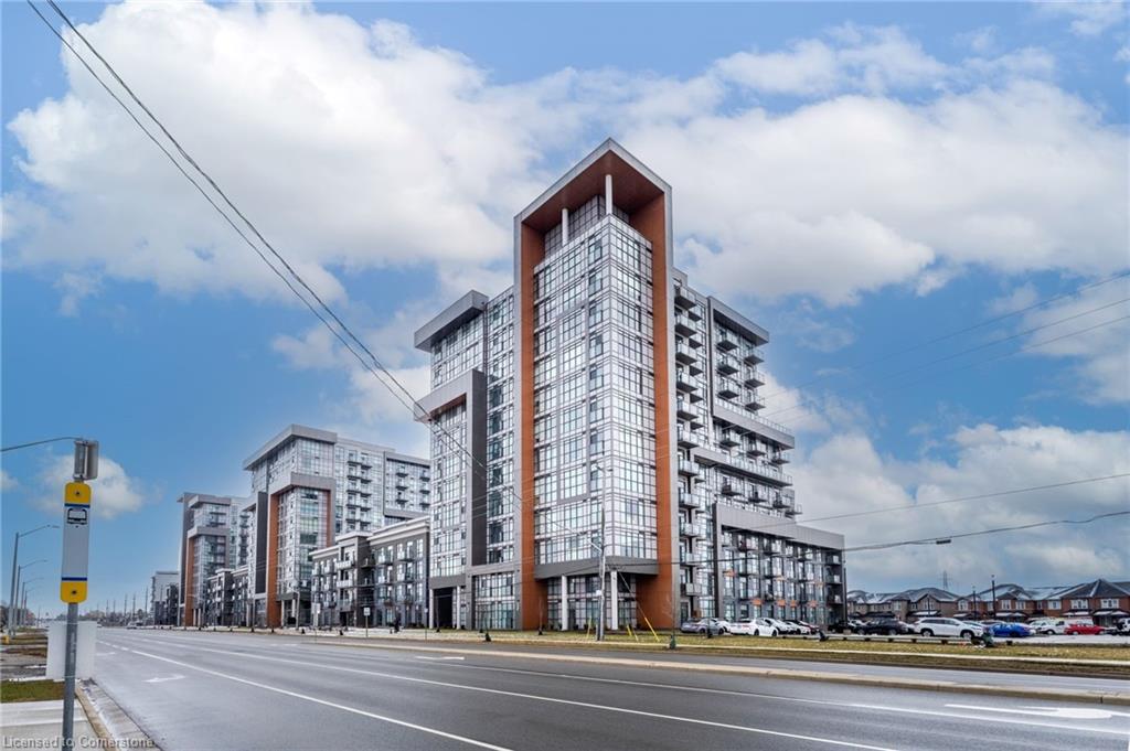 331-450 Dundas Street E Property Photo