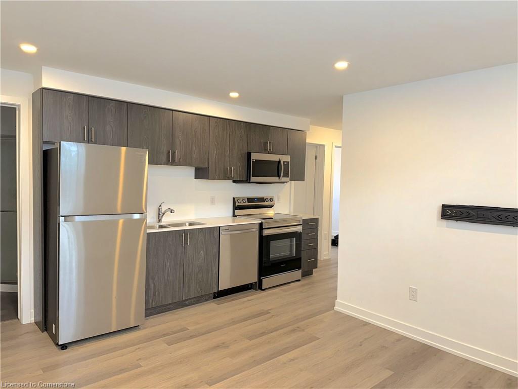 612-4263 Forth Street Property Photo 17