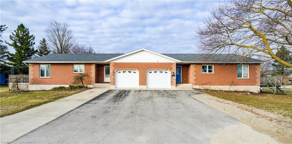 397 Church Street N Property Photo 2