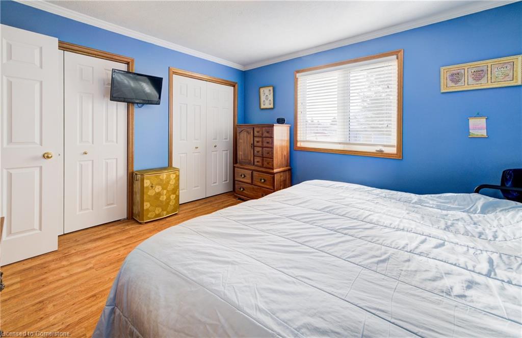 397 Church Street N Property Photo 20