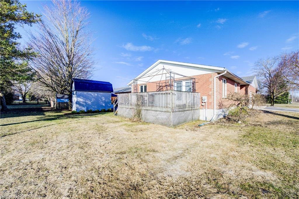 397 Church Street N Property Photo 31