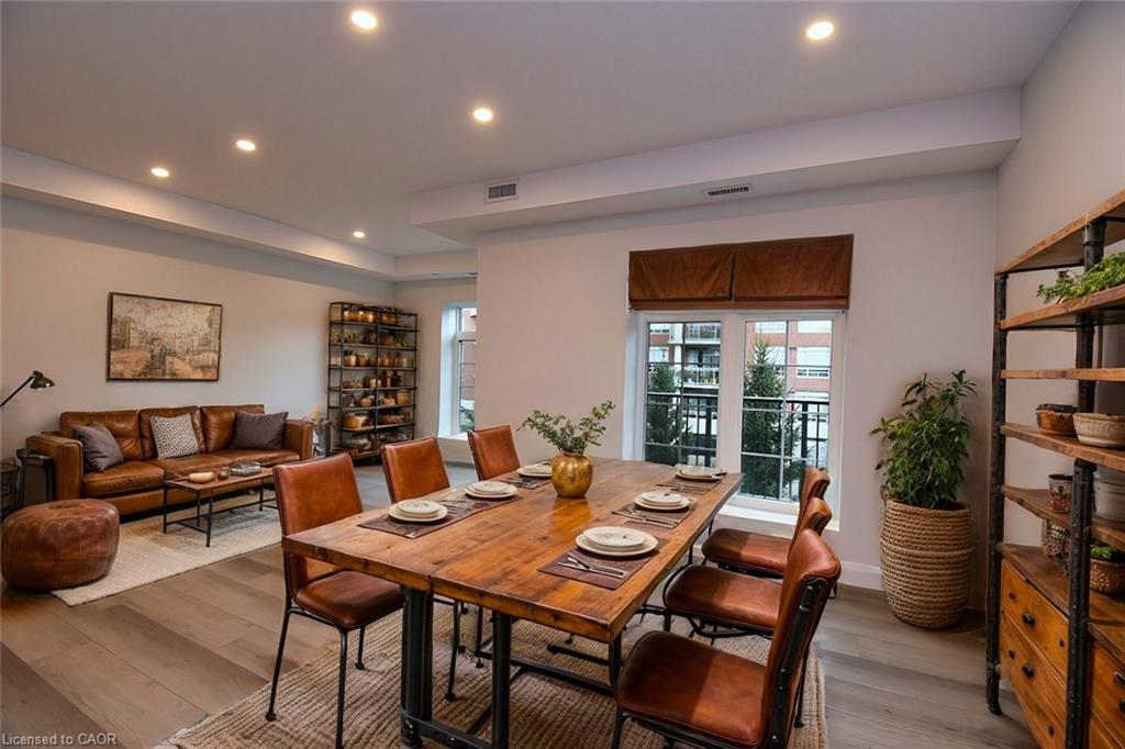 306-153 Wilson Street W Property Photo 12