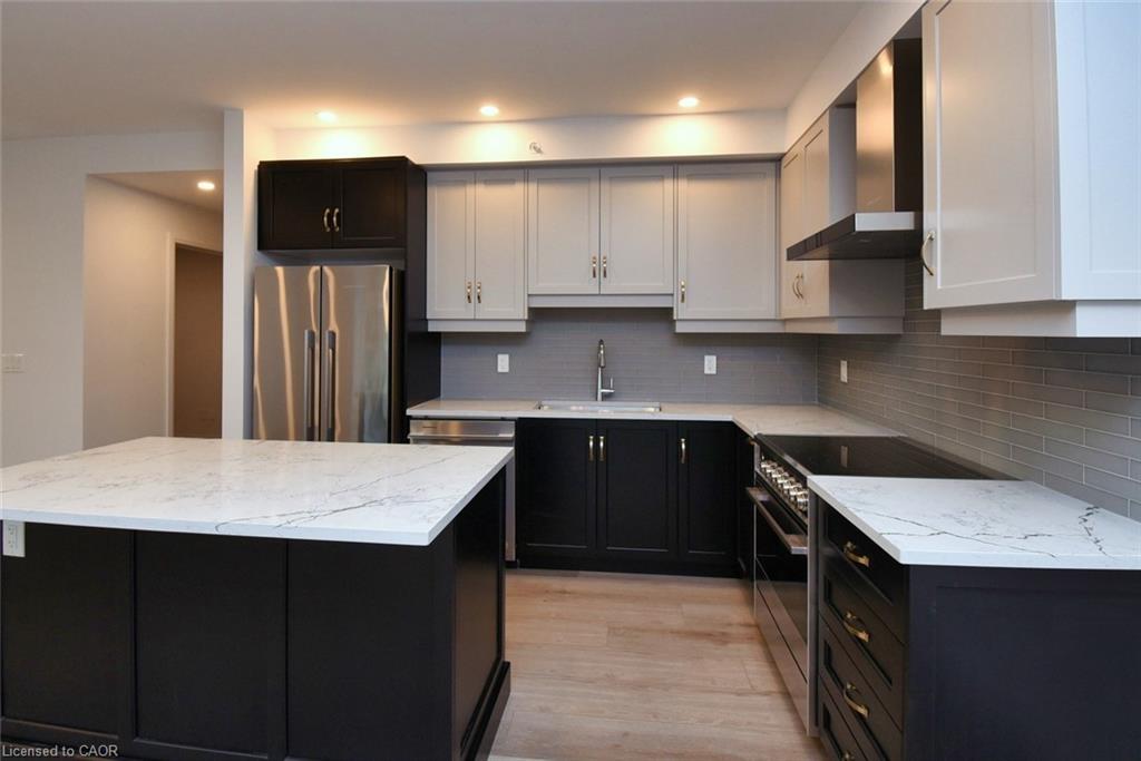 306-153 Wilson Street W Property Photo 21