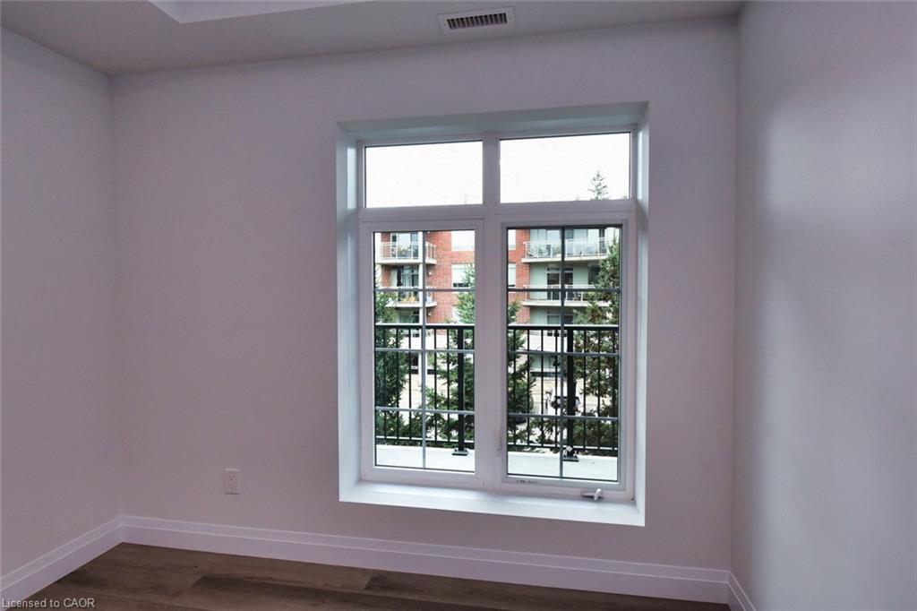 306-153 Wilson Street W Property Photo 34