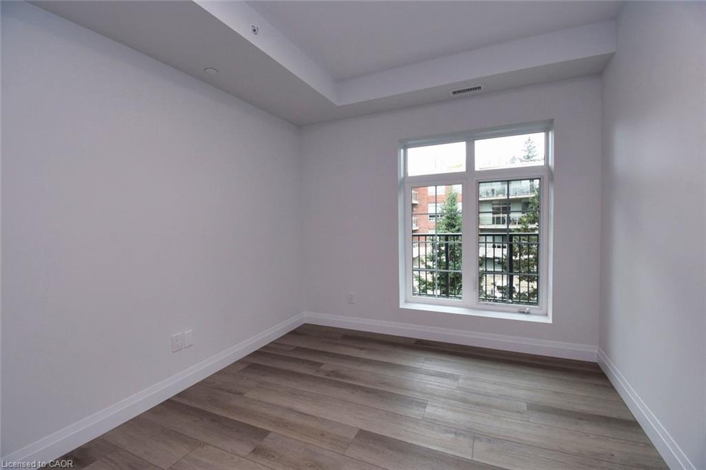 306-153 Wilson Street W Property Photo 35